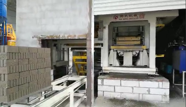 PC磚分類-PC磚機